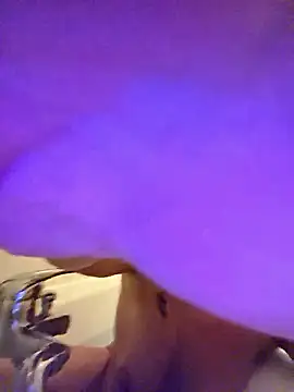 Snapshot of Sophrob96x chatting on January 2026 09:30:02 PM Sophrob96x online show from January 2026 09:30:02 PM