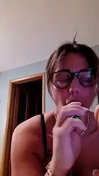 Sophrob96x online show from March 2026 09:15:01 PM