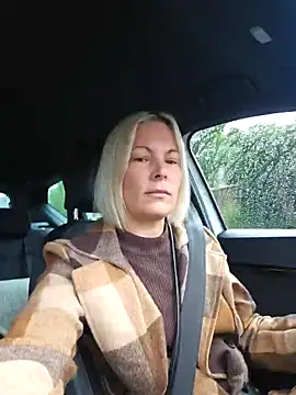 Sunny-Sin online show from October 2025 08:01:01 AM