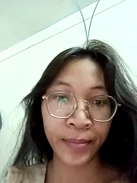 Minhthu44 online show from March 2026 08:26:01 PM