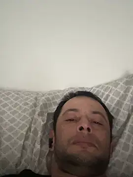 Carlosmauricio123 online show from February 2026 08:35:01 PM