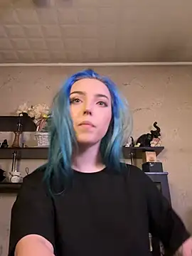 Snapshot of lis_silver chatting on April 2026 12:35:01 PM lis silver online show from April 2026 12:35:01 PM