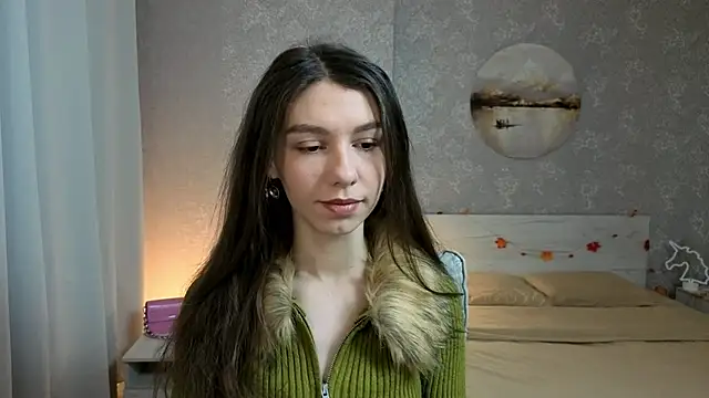 KellyShines online show from December 2025 02:23:02 PM