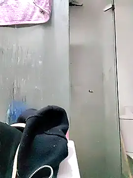 Megara 25 online show from October 2025 01:09:02 AM