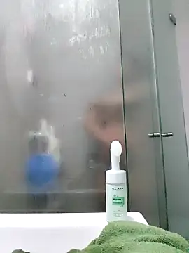 Megara 25 online show from March 2026 11:46:02 AM