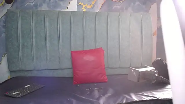 Snapshot of Megara_25 chatting on July 2026 01:17:01 PM Megara 25 online show from July 2026 01:17:01 PM