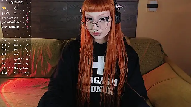 mia  yui online show from March 2026 10:49:02 PM