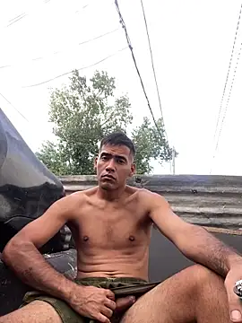 Snapshot of Emabracamonte95 chatting on March 2026 09:42:02 PM Emabracamonte95 online show from March 2026 09:42:02 PM