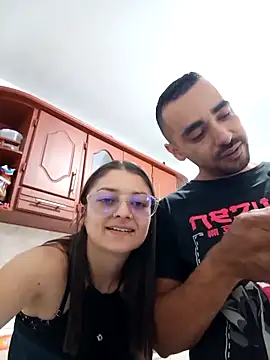 stivenlujan69 online show from March 2026 06:03:01 PM