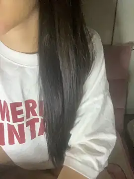 Snapshot of RubyBerry chatting on September 2025 04:40:01 PM RubyBerry online show from September 2025 04:40:01 PM