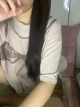 Snapshot of RubyBerry chatting on September 2025 06:23:02 AM RubyBerry online show from September 2025 06:23:02 AM