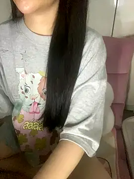 Snapshot of RubyBerry chatting on September 2025 04:18:01 PM RubyBerry online show from September 2025 04:18:01 PM