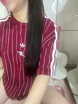 Snapshot of RubyBerry chatting on October 2025 02:20:01 AM RubyBerry online show from October 2025 02:20:01 AM