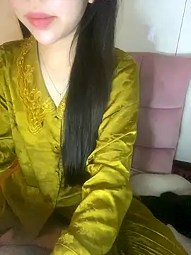 Snapshot of RubyBerry chatting on November 2025 07:40:01 AM RubyBerry online show from November 2025 07:40:01 AM