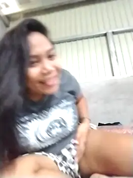 Veeluna16 online show from November 2025 03:07:01 AM