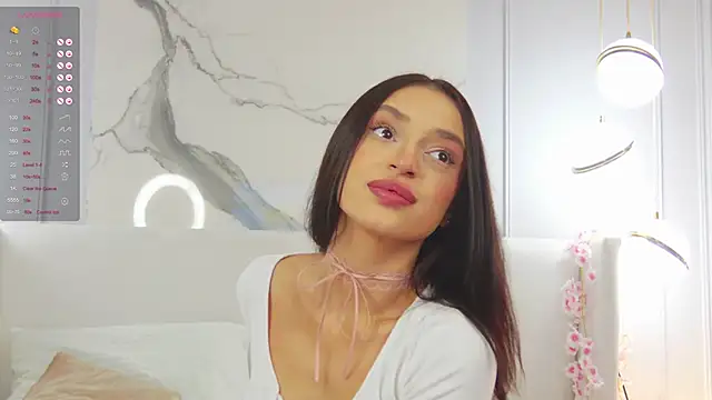 Snapshot of AdoraCortes chatting on November 2025 05:07:02 AM AdoraCortes online show from November 2025 05:07:02 AM