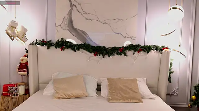 Snapshot of AdoraCortes chatting on January 2026 05:12:01 AM AdoraCortes online show from January 2026 05:12:01 AM