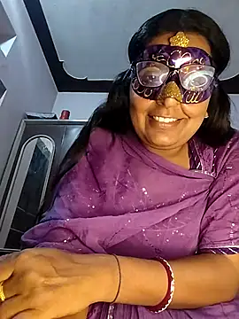 Snapshot of sexy_aaru chatting on July 2026 05:38:01 PM sexy aaru online show from July 2026 05:38:01 PM