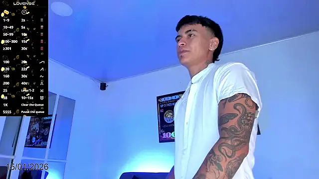 Snapshot of Ftm_xxxperiencie chatting on January 2026 01:10:02 AM Ftm xxxperiencie online show from January 2026 01:10:02 AM