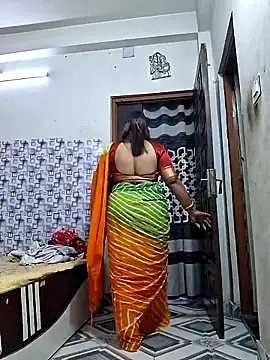 SIMIHOT online show from November 2025 08:46:02 AM