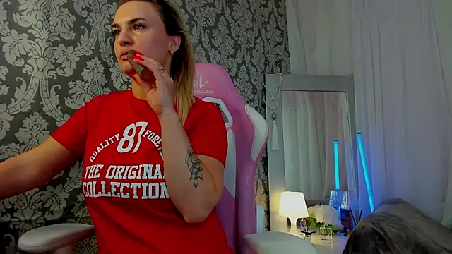 Marie Ellie online show from March 2026 01:51:01 AM