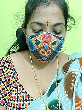 Snapshot of Tamil_Mithra chatting on June 2026 05:12:02 AM Tamil Mithra online show from June 2026 05:12:02 AM