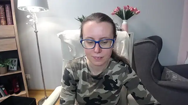 Snapshot of sweetxLizzy chatting on March 2026 05:34:01 AM sweetxLizzy online show from March 2026 05:34:01 AM