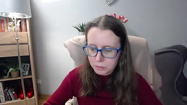 Snapshot of sweetxLizzy chatting on April 2026 04:34:01 AM sweetxLizzy online show from April 2026 04:34:01 AM