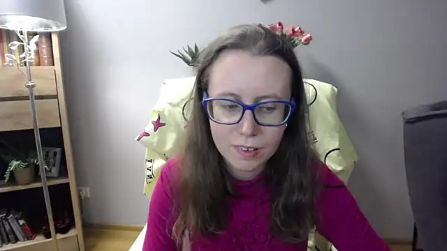 Snapshot of sweetxLizzy chatting on April 2026 04:28:02 AM sweetxLizzy online show from April 2026 04:28:02 AM