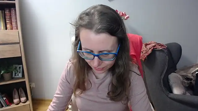Snapshot of sweetxLizzy chatting on May 2026 04:30:02 AM sweetxLizzy online show from May 2026 04:30:02 AM