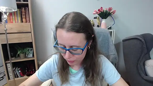 Snapshot of sweetxLizzy chatting on May 2026 04:29:02 AM sweetxLizzy online show from May 2026 04:29:02 AM