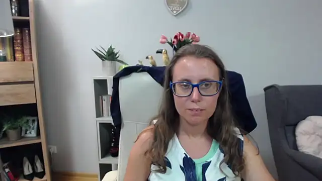 Snapshot of sweetxLizzy chatting on June 2026 10:15:01 AM sweetxLizzy online show from June 2026 10:15:01 AM