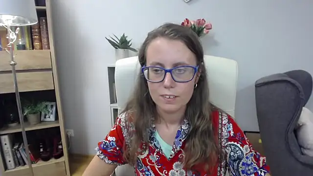 Snapshot of sweetxLizzy chatting on July 2026 10:21:02 AM sweetxLizzy online show from July 2026 10:21:02 AM