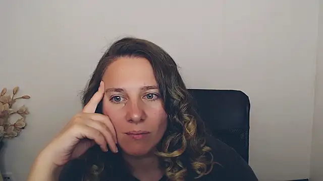 Snapshot of Darklure_ chatting on September 2025 03:35:01 PM Darklure  online show from September 2025 03:35:01 PM