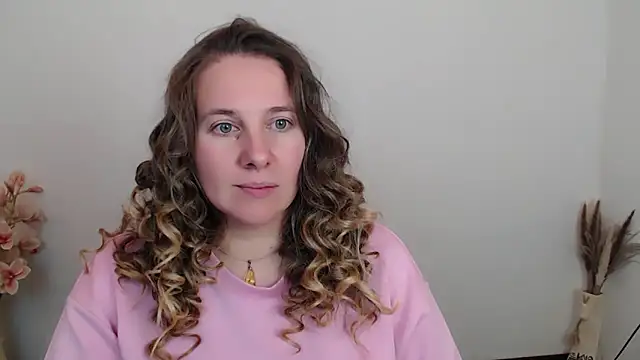 Snapshot of Darklure_ chatting on October 2025 10:29:02 PM Darklure  online show from October 2025 10:29:02 PM