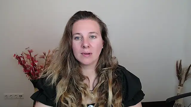 Snapshot of Darklure_ chatting on October 2025 07:11:01 PM Darklure  online show from October 2025 07:11:01 PM