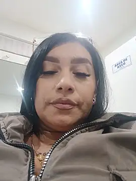 Snapshot of Naomi_Braunx chatting on July 2026 11:38:01 AM Naomi Braunx online show from July 2026 11:38:01 AM