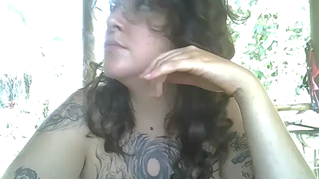 Blue Liz online show from December 2025 02:32:02 PM