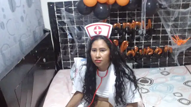 PERLA BLACK  online show from October 2025 07:42:01 AM