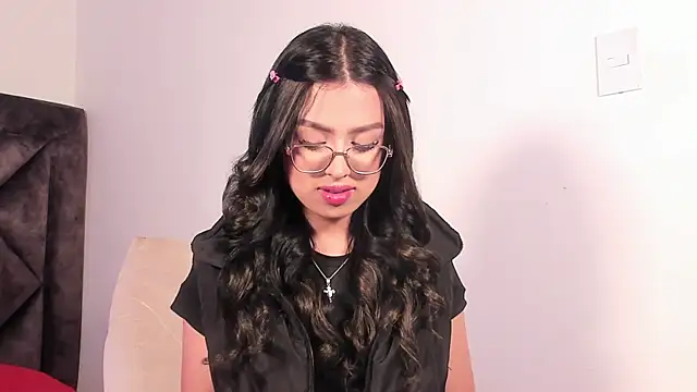 SamanthaRivas  online show from September 2025 09:59:02 PM