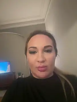 NellyExtraa online show from March 2026 10:15:01 PM