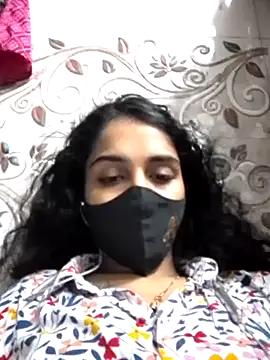 Snapshot of Zoya_G chatting on September 2025 09:06:02 PM Zoya G online show from September 2025 09:06:02 PM