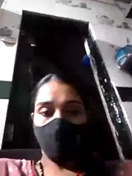 Snapshot of Zoya_G chatting on December 2025 08:14:01 PM Zoya G online show from December 2025 08:14:01 PM