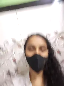 Snapshot of Zoya_G chatting on February 2026 10:03:02 AM Zoya G online show from February 2026 10:03:02 AM