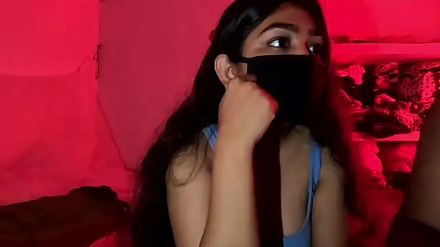 SofiaLeo online show from October 2025 06:40:02 PM