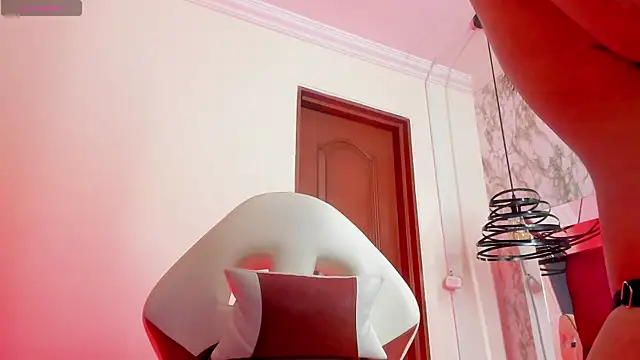 Sheilly brown online show from November 2025 07:02:02 PM