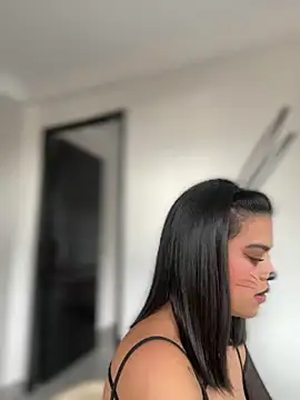 JuanitaMore01 online show from October 2025 08:24:02 PM