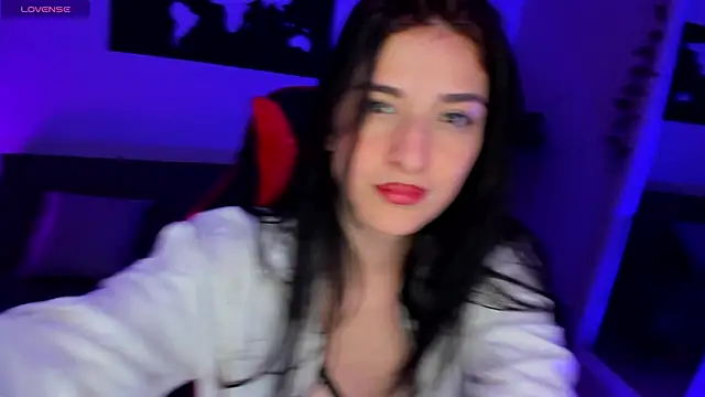 Snapshot of ZoeValencia1 chatting on November 2025 04:17:02 PM ZoeValencia1 online show from November 2025 04:17:02 PM