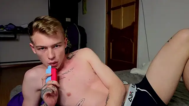 callmealexthx online show from September 2025 03:23:02 PM