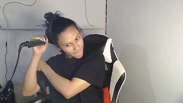 JessGarcia online show from December 2025 12:07:02 AM